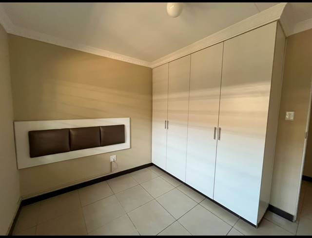 4 BEDROOM SIMPLEX TO LET IN HILLARY